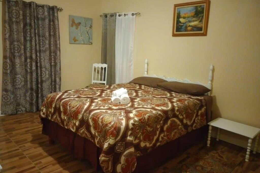 Hideaway Apartment Ocho Rios